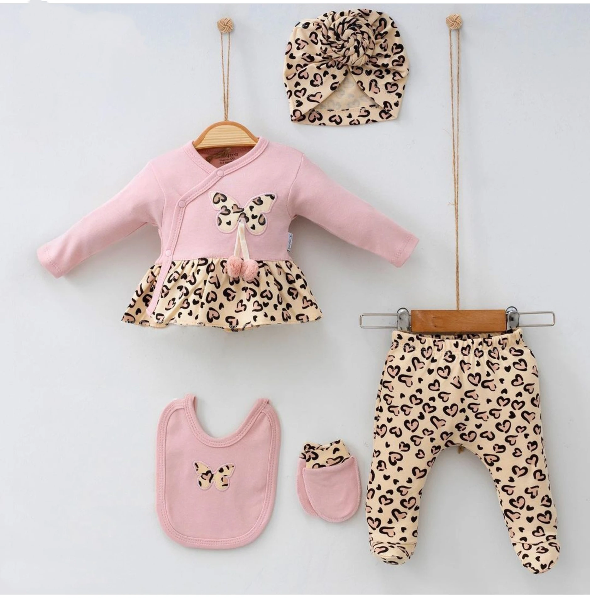 Leoparlı 5'li Set